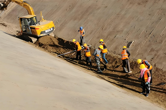 SLOPE & DAMS
